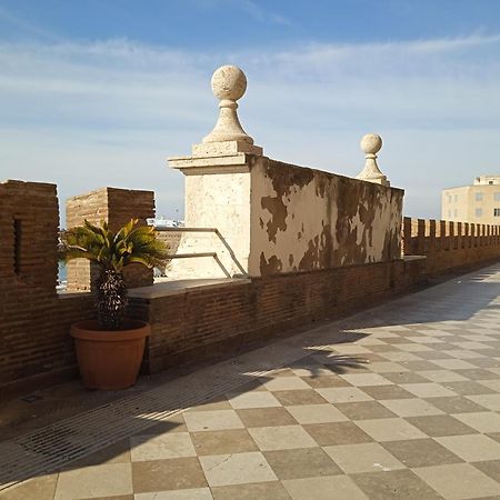 Stanze Al Porto Apartment Civitavecchia Bagian luar foto