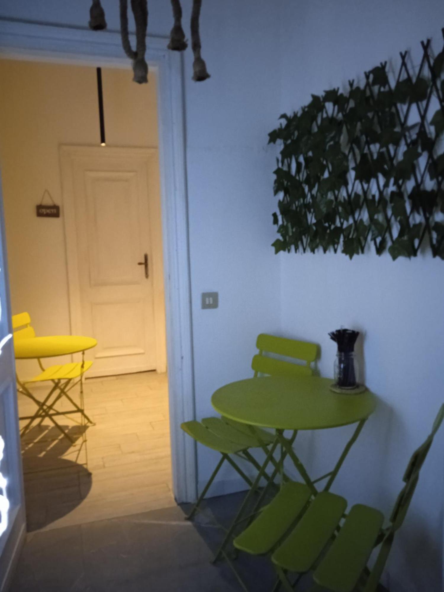 Stanze Al Porto Apartment Civitavecchia Bagian luar foto