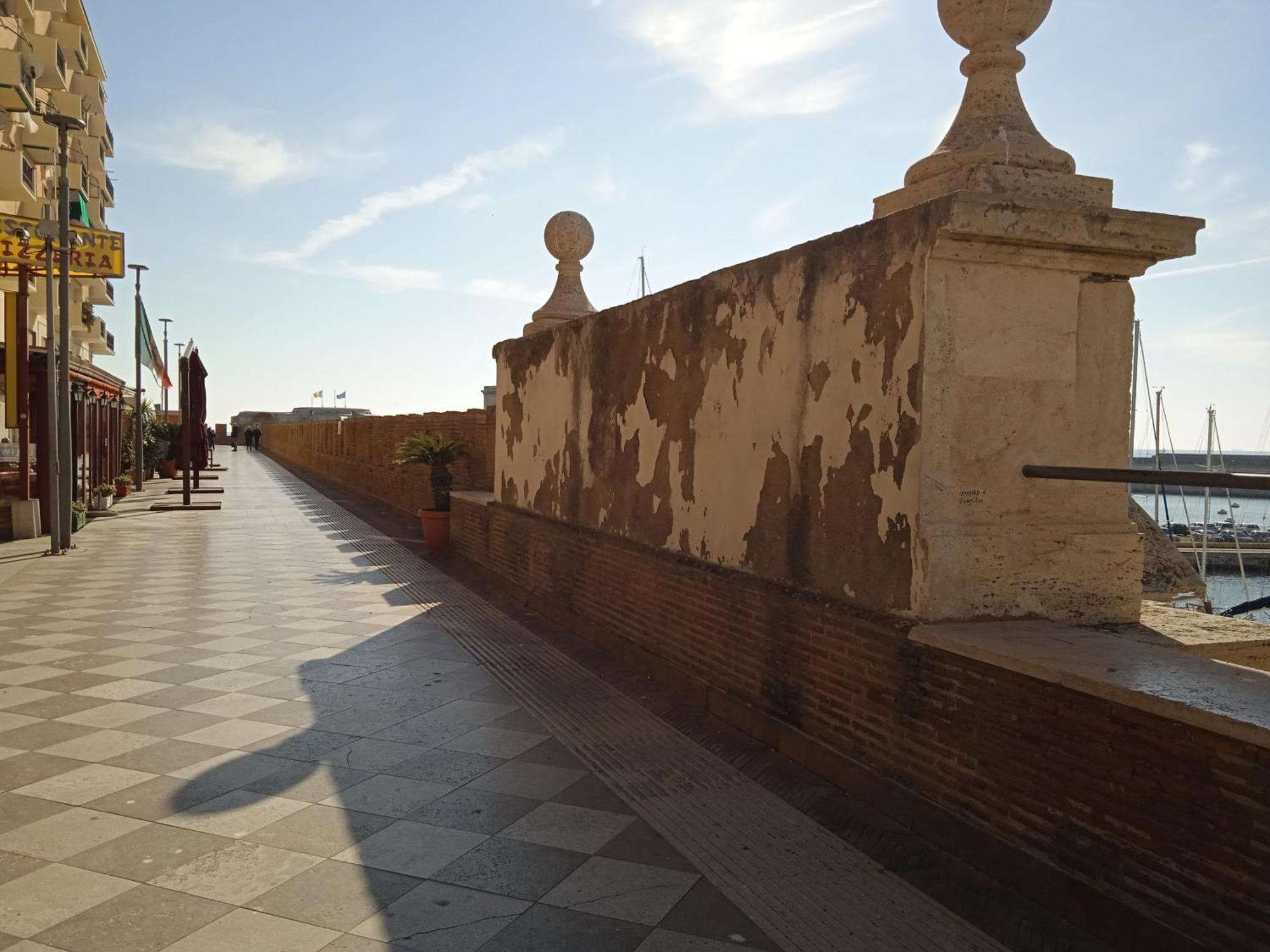 Stanze Al Porto Apartment Civitavecchia Bagian luar foto